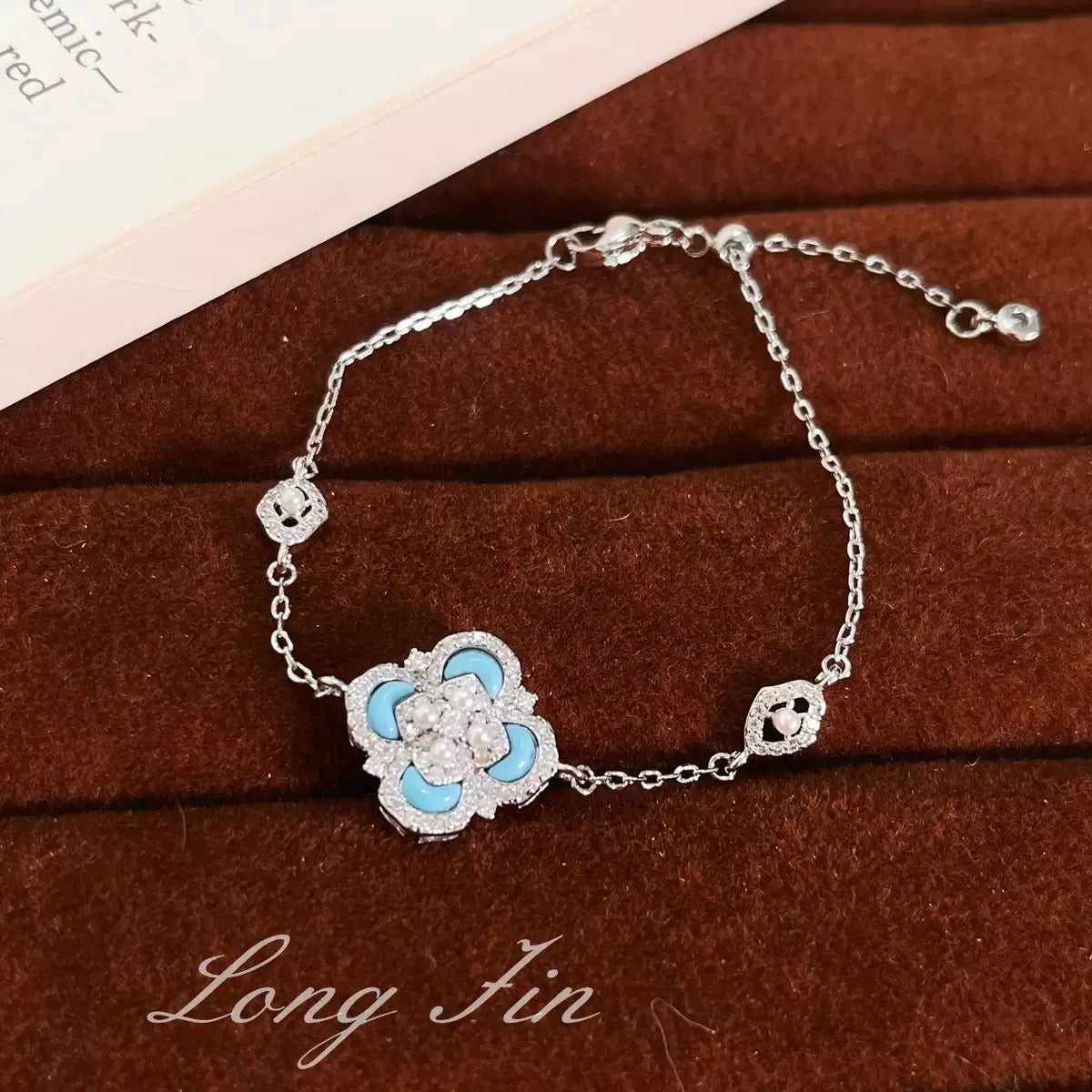 Vintage Blue Blossom Jewelry Set